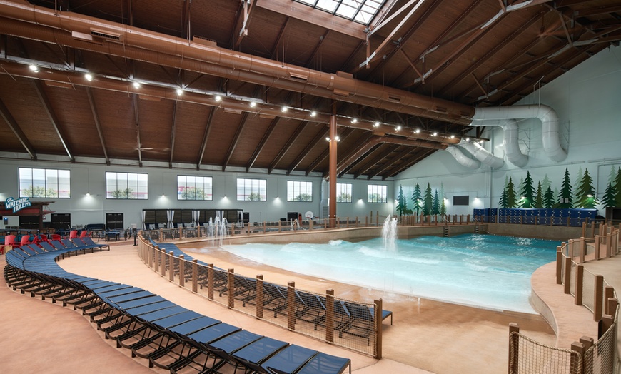 Image 10: Great Wolf Lodge Water Park Resort near San Francisco