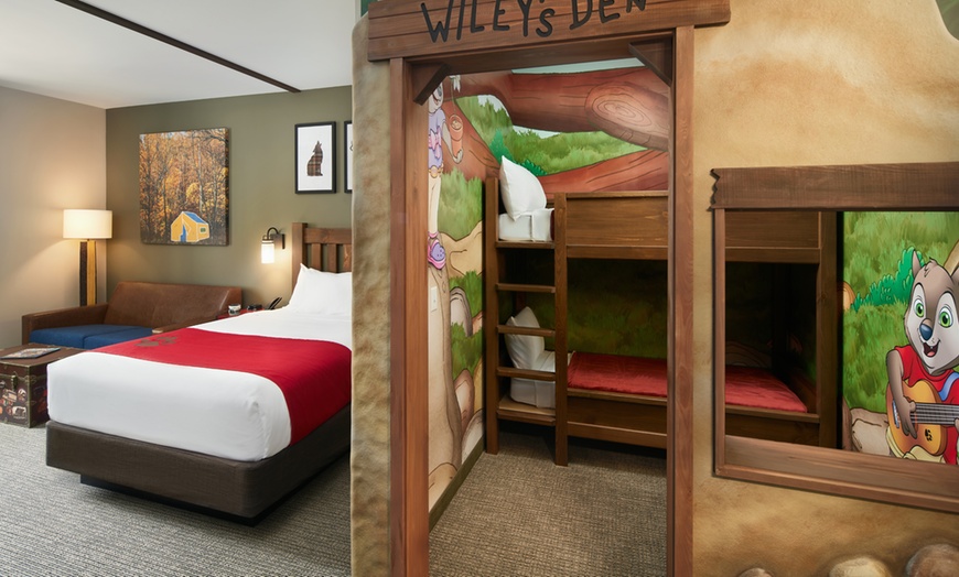 Image 14: Great Wolf Lodge Water Park Resort near San Francisco